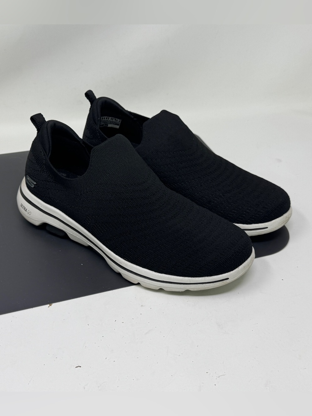 Sketchers
Sketchers ultra go stretch fit Shoes size 8 mod 124250